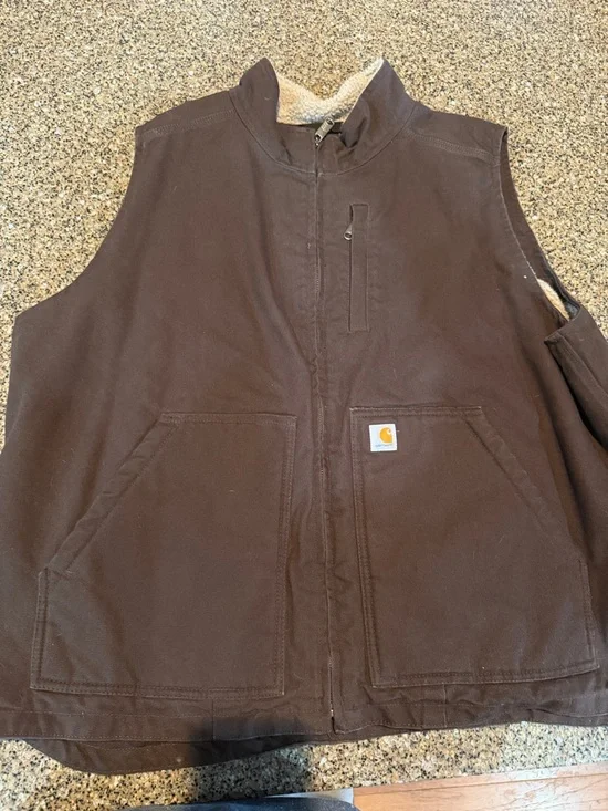 Carhartt Brown Sherpa Collar Work Vest - Picture 1 of 5